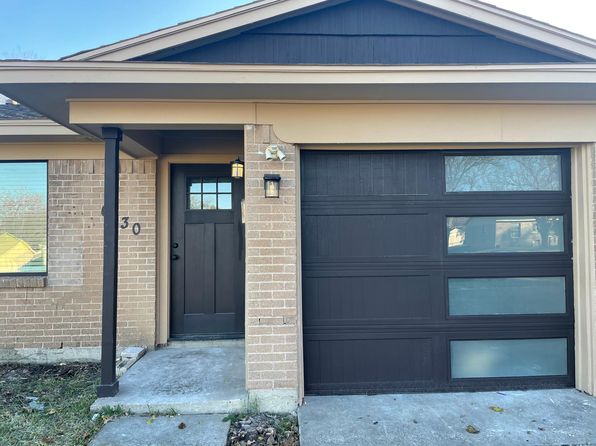 6130 Singing Hills Dr