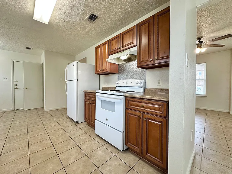5010 White Rock Dr — Photo 15