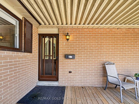 5th image of 25 Drayton Cres