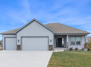 513 W 3rd St, Linwood, KS 66054