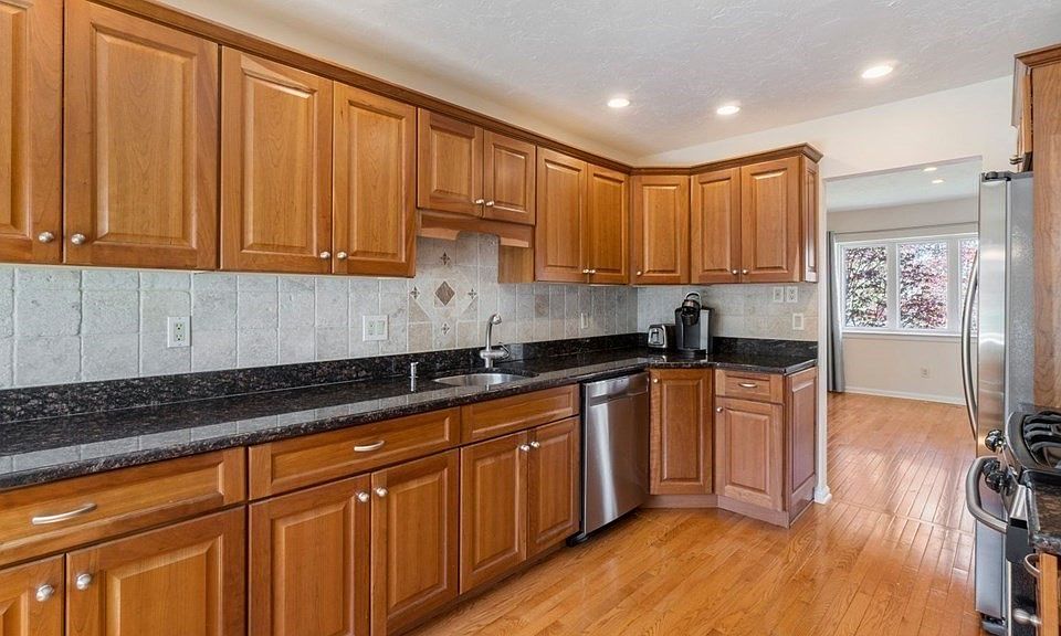 Southcape Condominiums 225 Lincoln St Duxbury MA Zillow