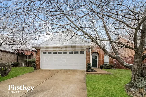 6853 Shorey Ln Photo 1
