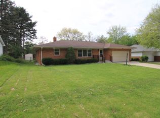 2112 Delcy Dr, Rockford, IL 61107