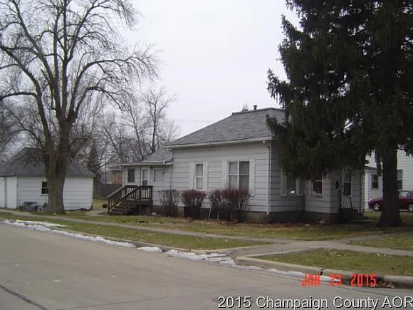 730 E Sangamon Ave photo 1