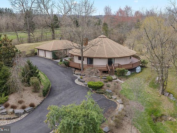 2nd image of 2119 S Sugan Rd