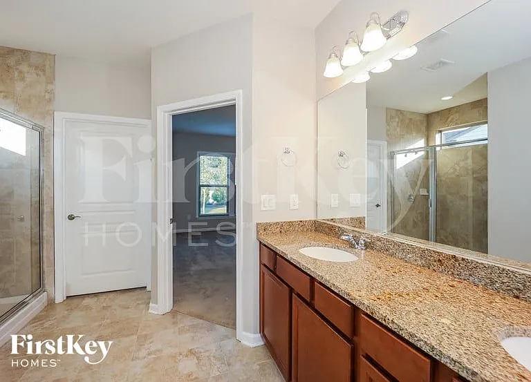 206 Florence Rd — Photo 11