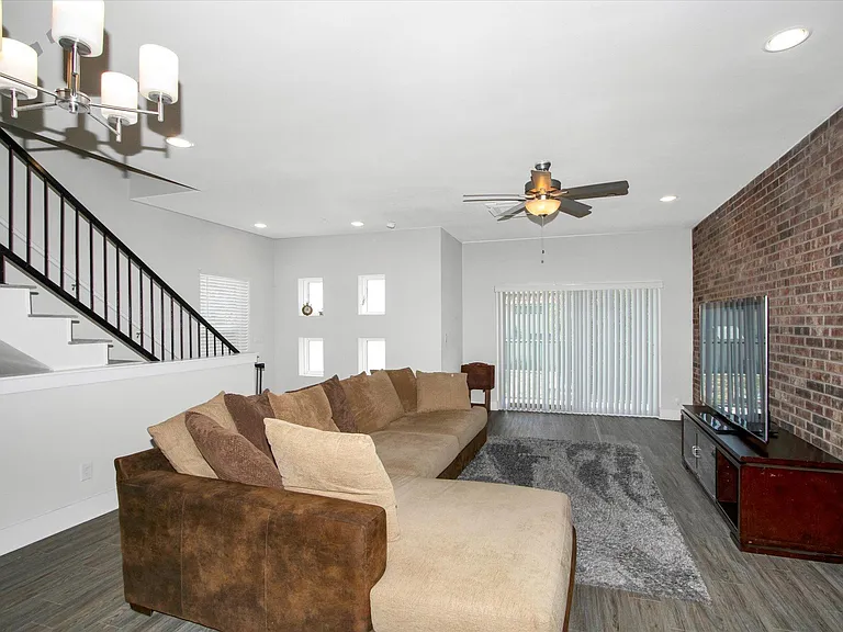 302 Tendick St #1103 — Photo 19