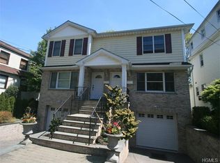 29 Oak St, Harrison, NY 10528