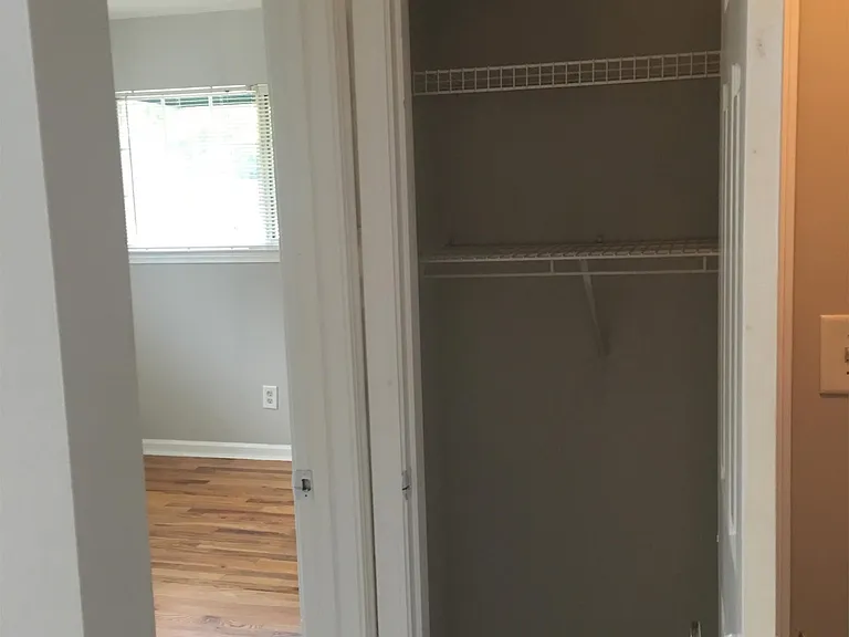 493 N Highland Ave NE #20 — Photo 9