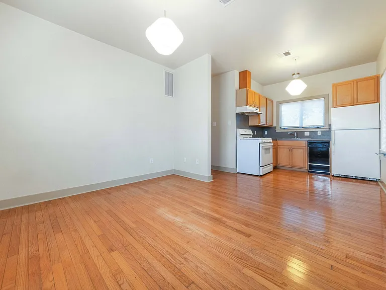3009 S 4th St #B — Photo 10