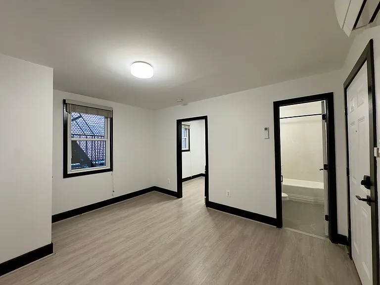 Apartment Units in Mt Vernon! — Photo 12