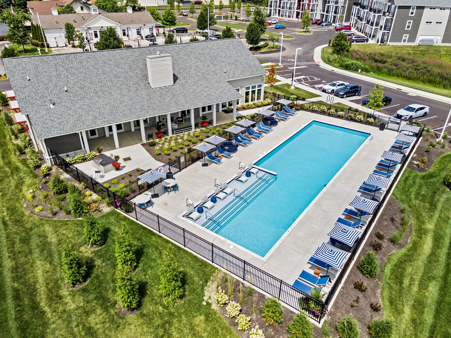 The Zelle at Polaris — Photo 2
