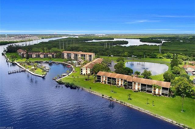 1st image of 16200 Bay Pointe Blvd #305