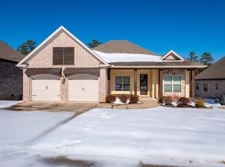 19208 Summershade Dr, Little Rock, AR 72223