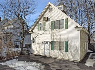 Carriage House Condominiums, Lowell, MA 01851