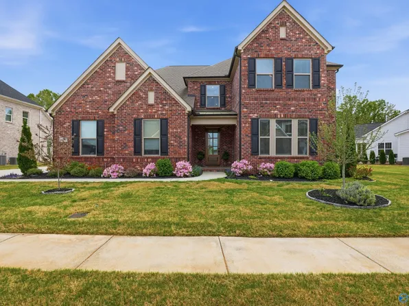 8138 Tupelo Gum Trce SW, Huntsville, AL 35802