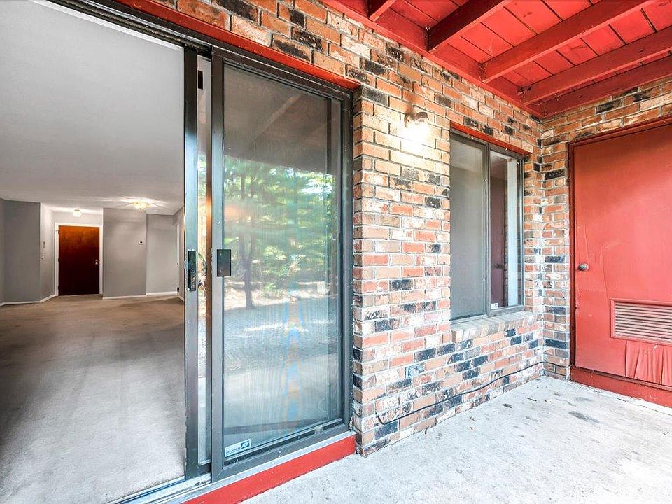 Woodsedge Condominiums Newington, CT Zillow