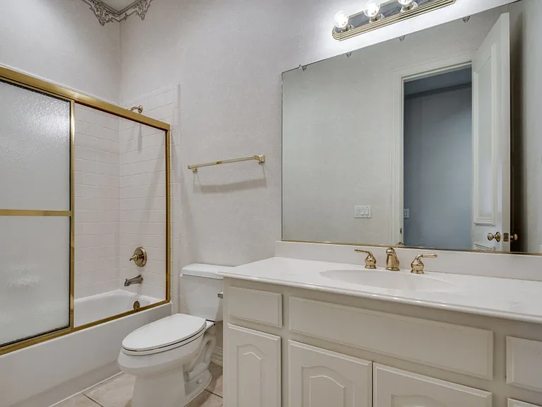 8100 Davidson Dr — Photo 20