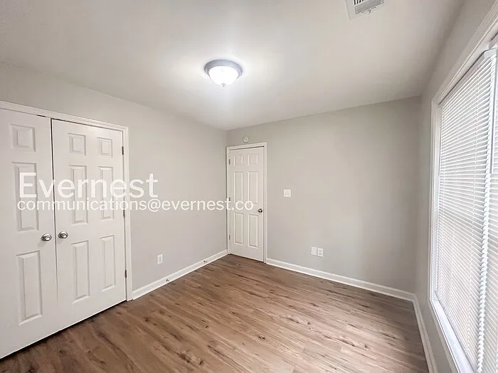 66 Holly Rd NW — Photo 17