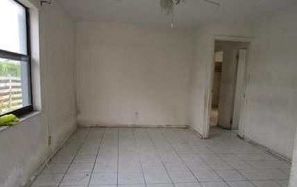 Additional Living Room