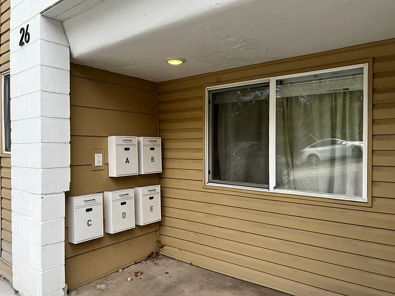 26 W Girard Ave #C — Photo 17