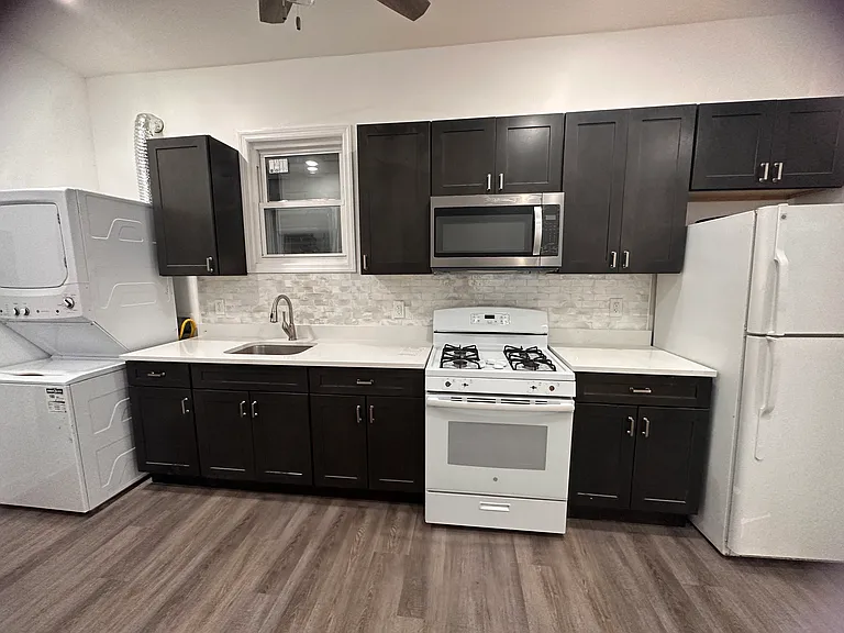 181 Neptune Ave #1 — Photo 8