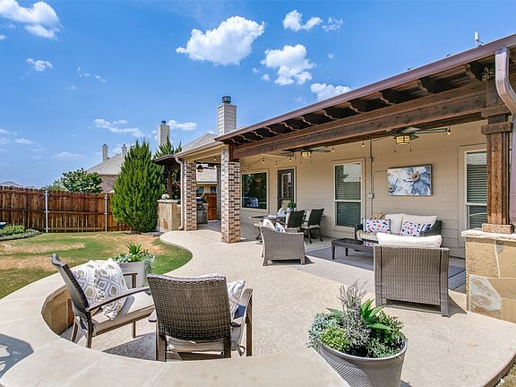 2nd image of 3932 Lazy River Ranch Rd