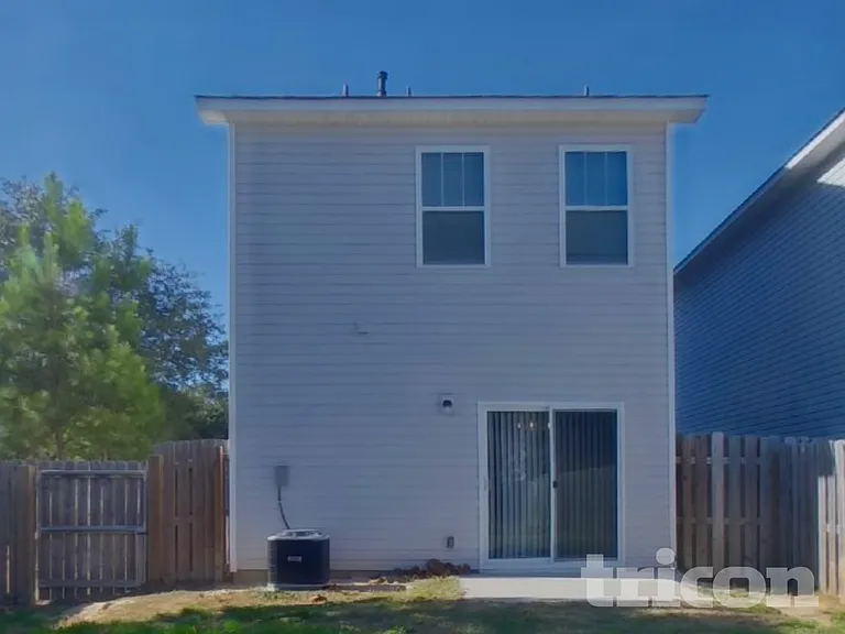 112 Dawsons Park Cir — Photo 18