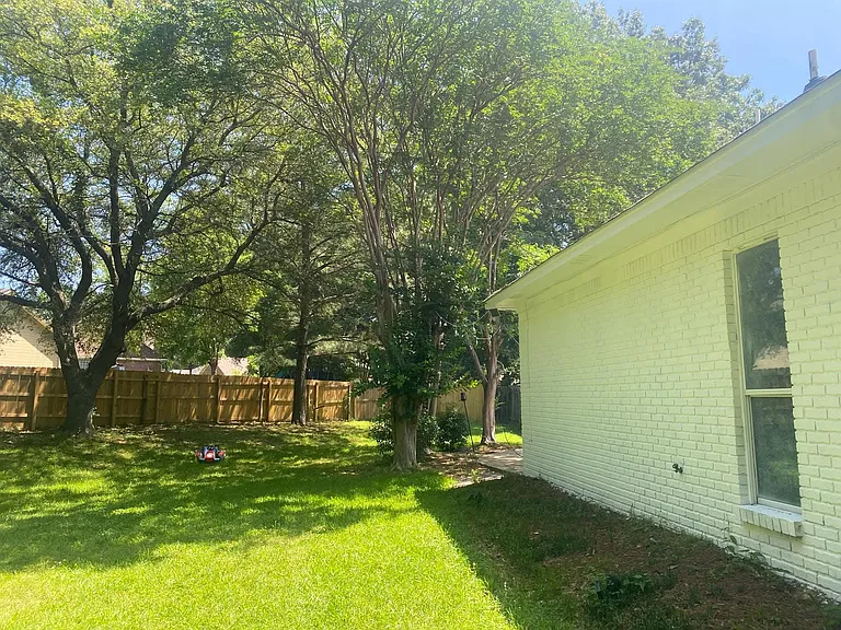 105 Vinson Cv — Photo 6