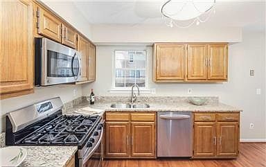 4th image of 12311 Sleepy Lake Ct