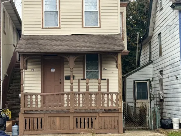 176 Griffith St, Salem, NJ 08079