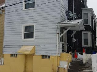 105 S Pine St, Hazleton, PA 18201