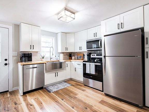 5th image of 817 W 7th St