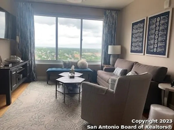 215 N CENTER #1904, San Antonio, TX 78202