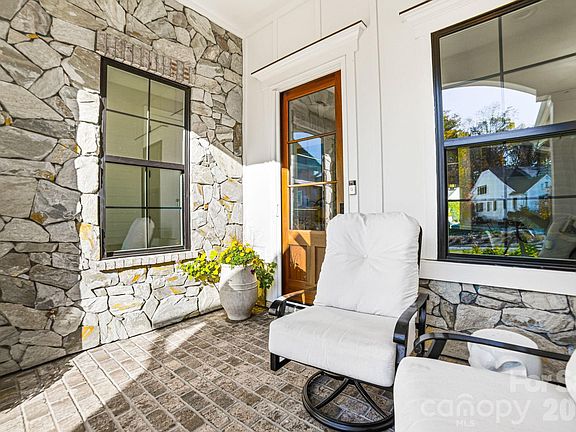 4th image of 13209 Oak Farm Ln