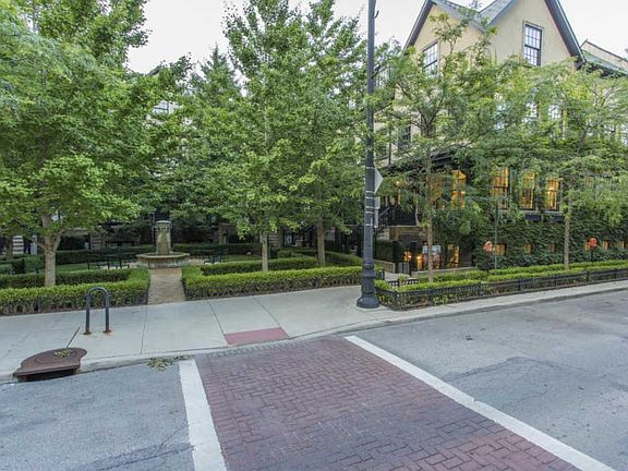 3rd image of 200 E Gay St
