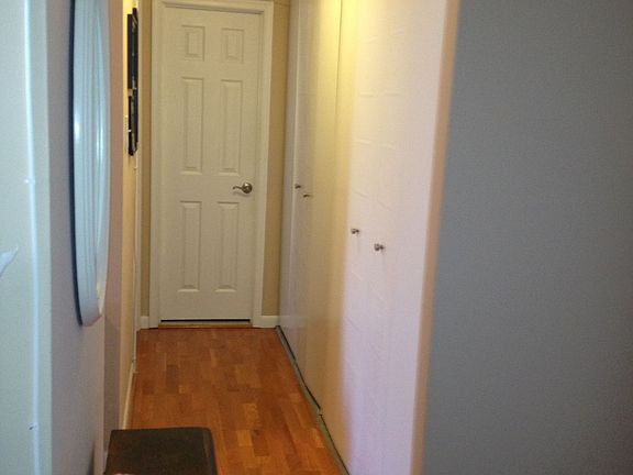 3rd image of 5565 Columbia Pike APT 604