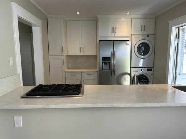 252 Loma Ave APT B, Long Beach, CA 90803