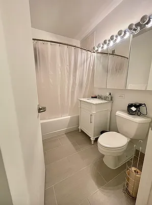 Rented by NY Living Solutions | media 3