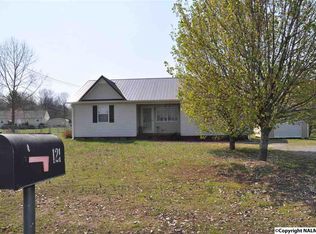 121 Scarlet Ln, Arab, AL 35016
