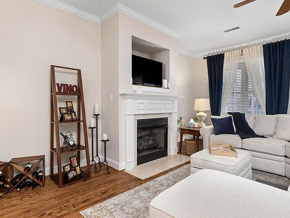 5th image of 17 Vista View Ln