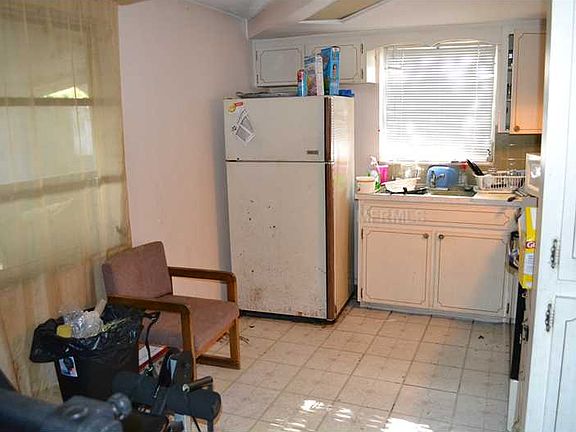 2nd image of 3028 Merita Dr