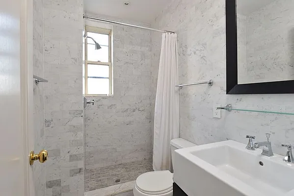 Sold by Lovett Realty, Inc. | media 8