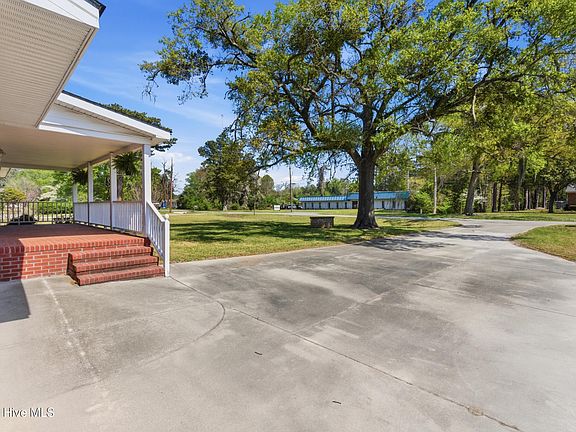 5th image of 204 Glenburnie Drive