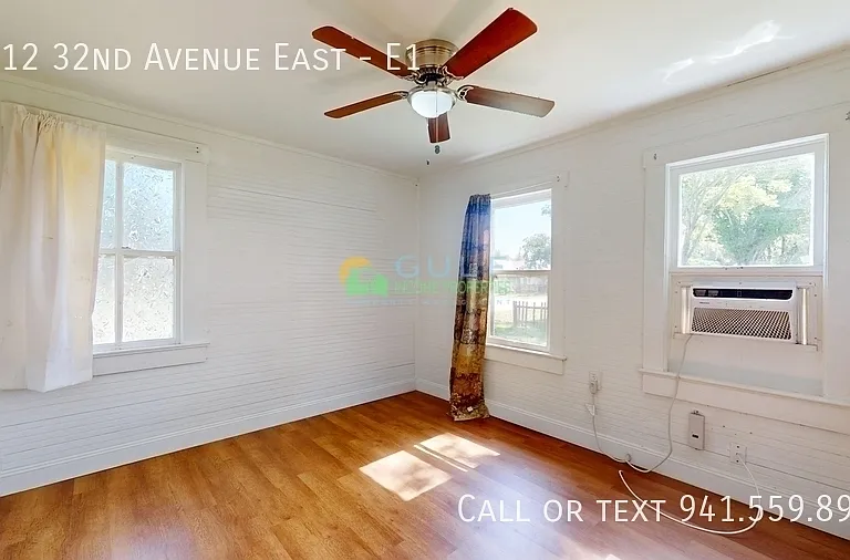 2212 32nd Ave E #E1 — Photo 6