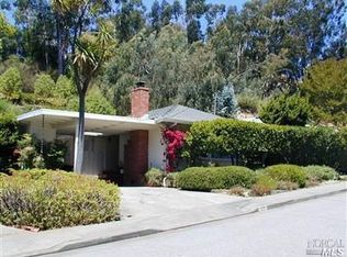 23 Hacienda Ct, San Rafael, CA 94901