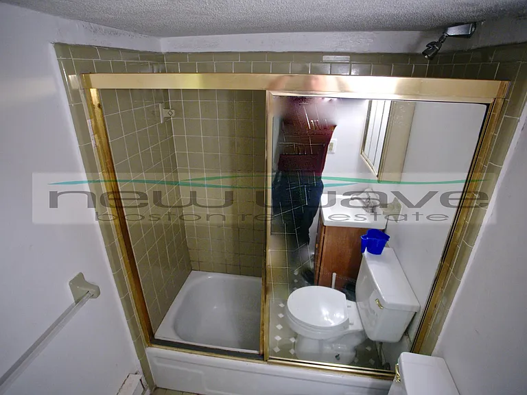 429 Marlborough St #1 — Photo 8