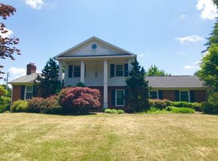 774 Sutphin Rd NW, Willis, VA 24380