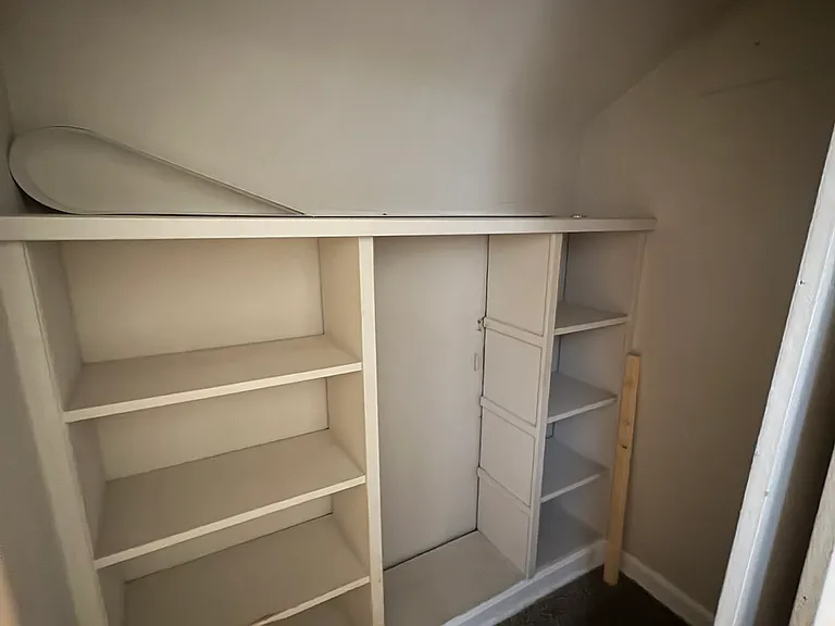 10012 Robinson Ave #2 — Photo 15