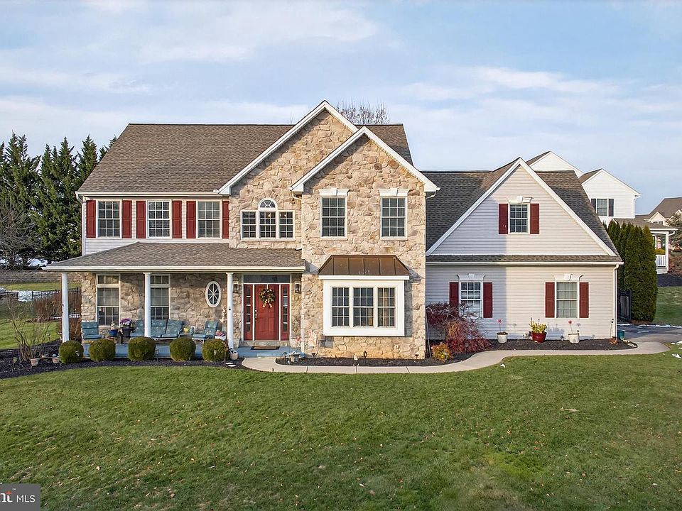 1st image of 55 Lexington Dr #L-0043